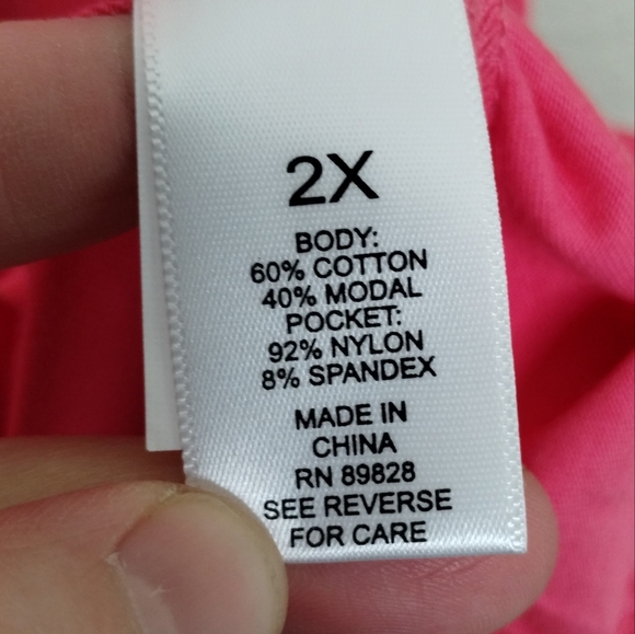 LOGO by Lori Goldstein Cotton Modal Knit Top Printed Pocket Size 2X - Picture 7 of 8